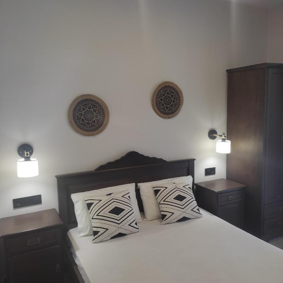 Ferienwohnung Pansion Nikos Patitírion Exterior foto