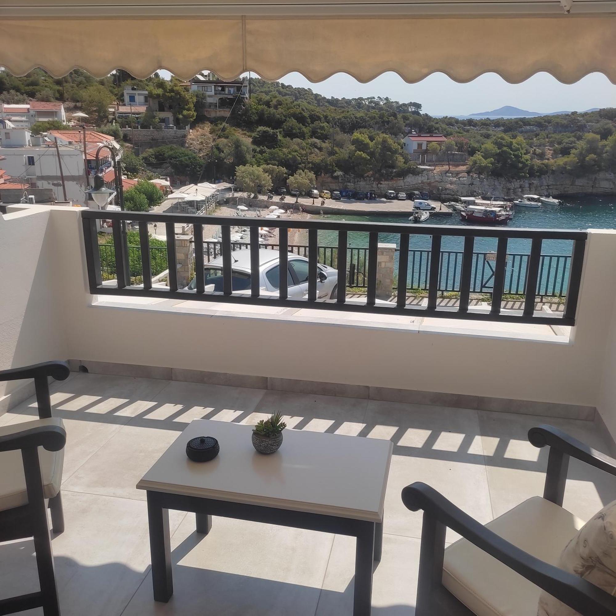 Ferienwohnung Pansion Nikos Patitírion Exterior foto