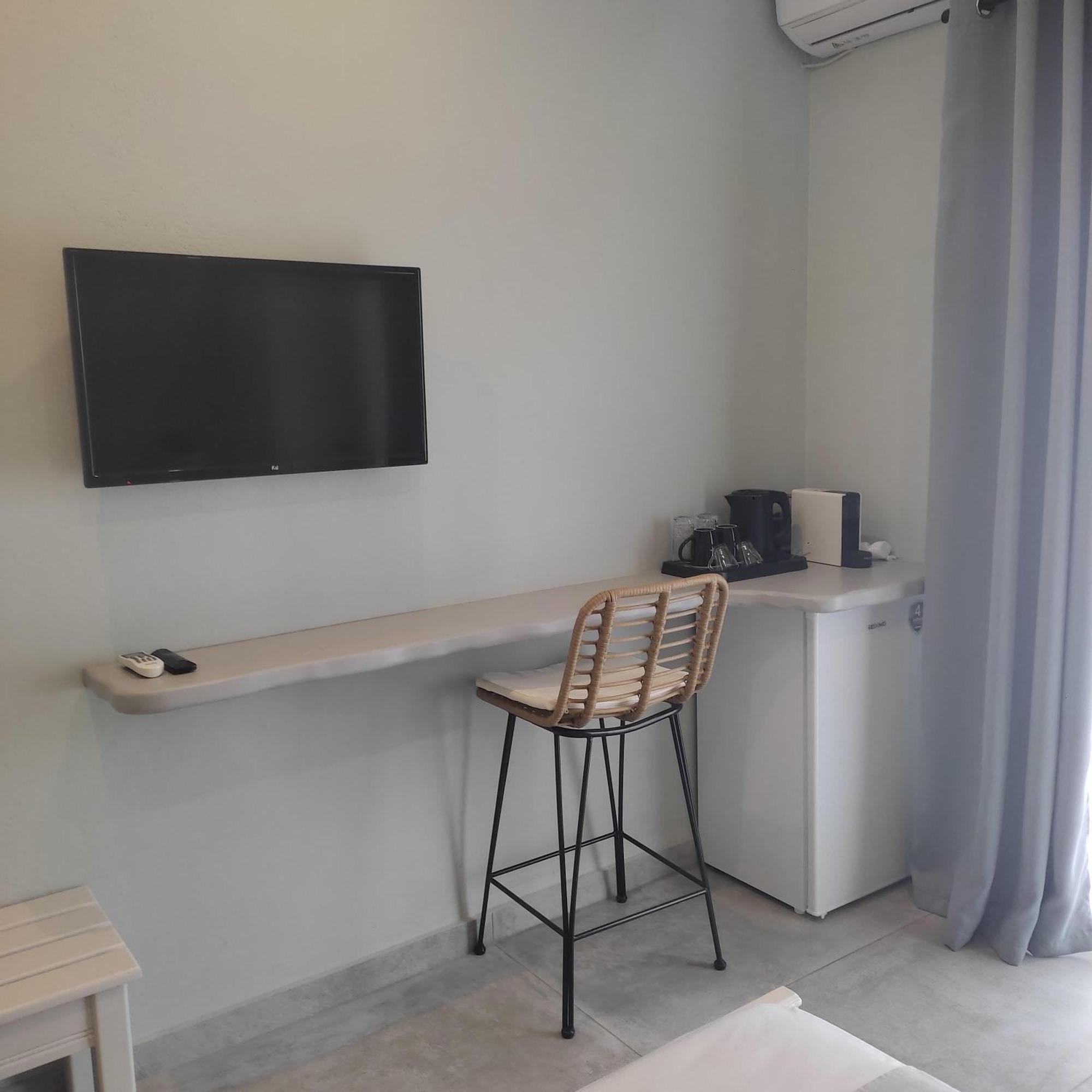 Ferienwohnung Pansion Nikos Patitírion Exterior foto