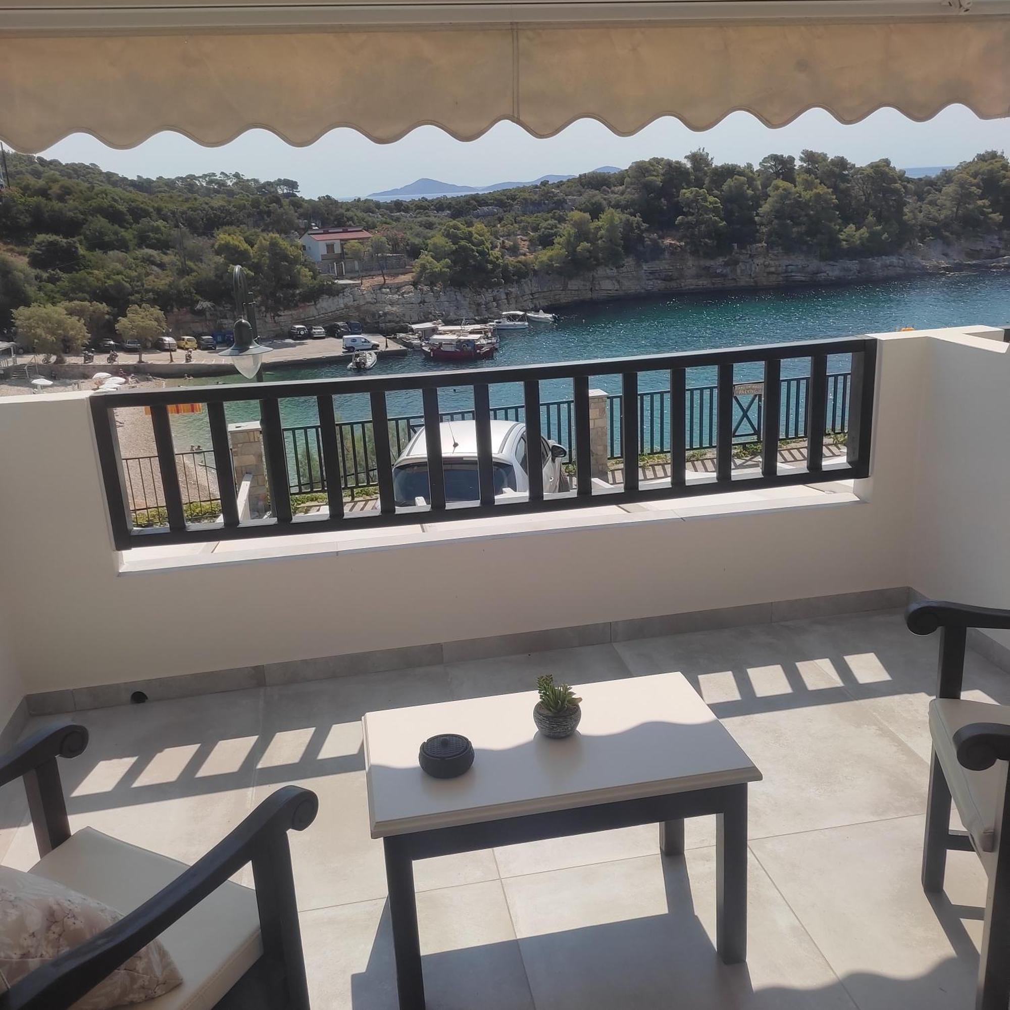Ferienwohnung Pansion Nikos Patitírion Exterior foto